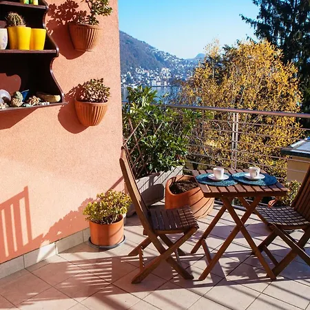 Apartment Love Is In The Air - By Myhomeincomo Como